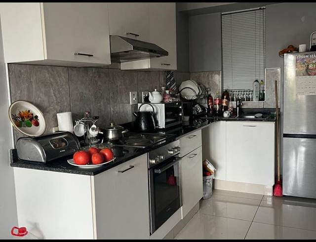 1 BEDROOM APARTMENT FOR SALE IN UMHLANGA RIDGE